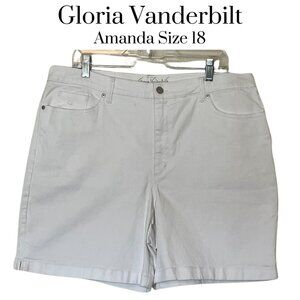 Gloria Vanderbilt Amanda denim shorts Short length classic rise size 18 white
